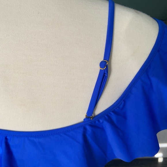 Raisins Mermaid Flounce Bra Bikini Top - Picture 6 of 12